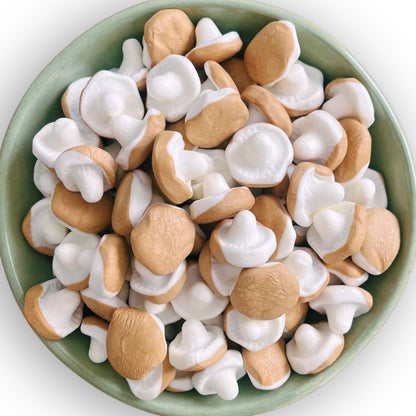 Foam Chanterelle Mushrooms: Vanilla Candy Treats